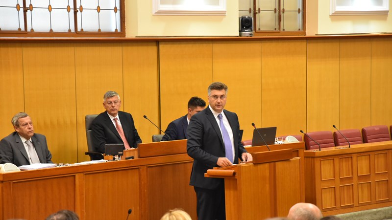 PM Plenkovic submitted the Annual Report on the Work of the Government
